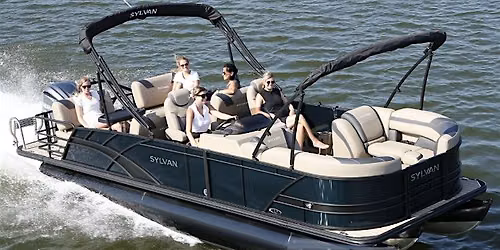 Women on Water | SkipperBud's Fenton