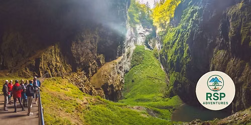 Hidden Wonders : Exploring Punkevn\u00ed Jeskyn\u011b