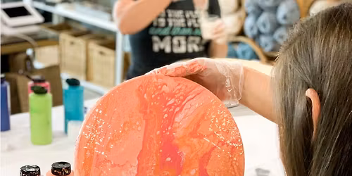 Marbleized Paint Pouring Workshop!