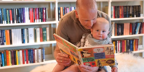 Pappatreff p\u00e5 Madla bibliotek