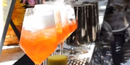 The Spring Spritz Market