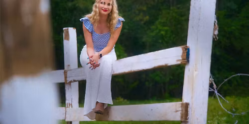 Madelyn Rose LIVE @ Star Cider