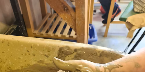 Pottery Day Taster session- Throwing and handbuilding