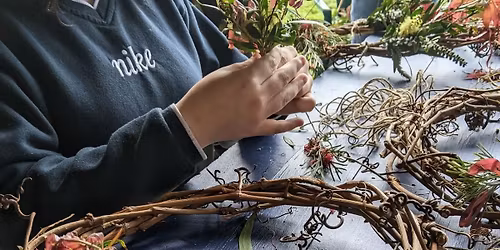 Wreath making workshop: creative festive fun!