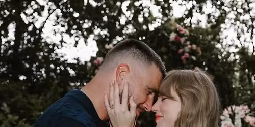 Taylor\u2019s Bachelorette \u2728\ud83d\udc8d\ud83d\udc9c