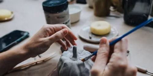 Pottery club: taller de cer\u00e1mica