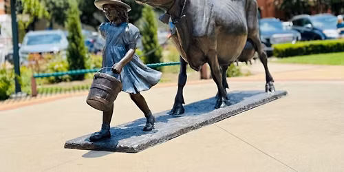 Meet Up with Claire Walker & the girls @ Bluebell in Brenham