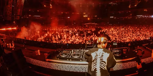 J. Worra in Los Angeles