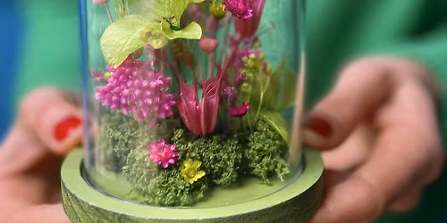 Atelier cloche fleurie et ses narcisses en papier cr\u00e9pon