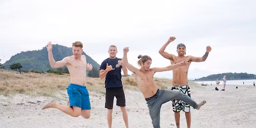 Backpackers' Christmas Beach Day