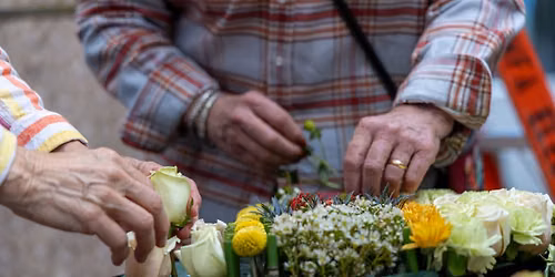 Fine Arts & Flowers | Sip & Snip Floral Workshop