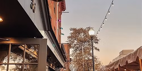 Blazer Bottomless Brunch at Nola Seafood