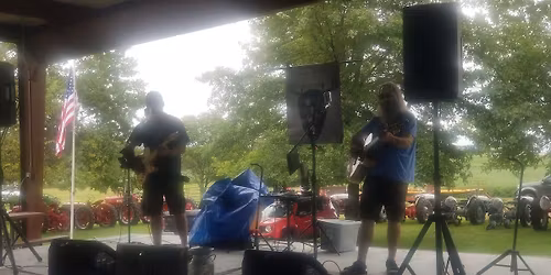 Me N D at Holiday Sip n Shop