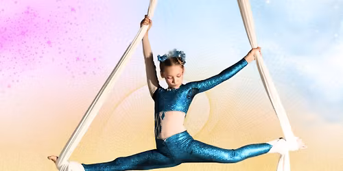 Puksun Sirkus esitt\u00e4\u00e4: Kev\u00e4tsirkus Aikamatka