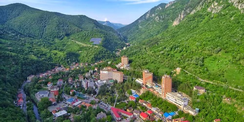 Relaxare si Spa la Baile Herculane & vizita la Targul de Craciun din Craiova - de la 799 Lei