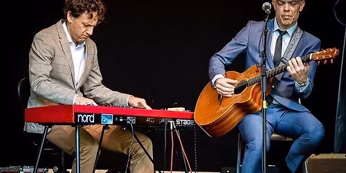 Music House Br\u00f8nsh\u00f8j: Thorbj\u00f8rn Riisager og Emil Balsgaard Duo