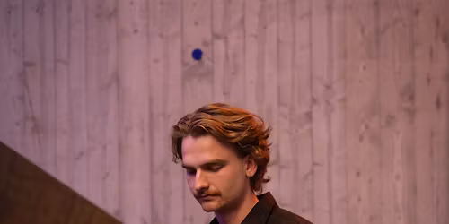 Sandnes \/\/ EVEN - ei sunnm\u00f8rsk jul