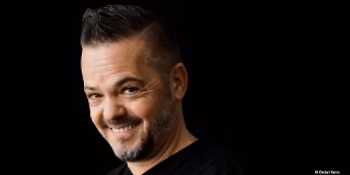 Stefan Verra: Du zum SuperDu - Alltagshelden strahlen wortlos - Posthof Linz