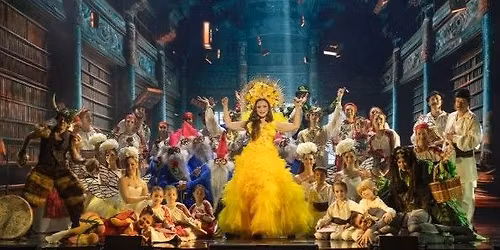 HAMUPIP\u0150KE - Budapesti Operettsz\u00ednh\u00e1z