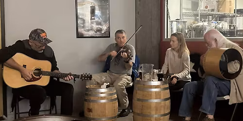 Currach Quadtet @ Alt Brew--FREE! Concertina\/fiddle\/guitar\/bodhran--With UW's Slainte Irish Dancers!