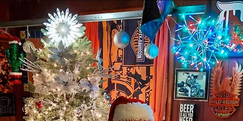 Visit Santa at the Davison Farmers Market