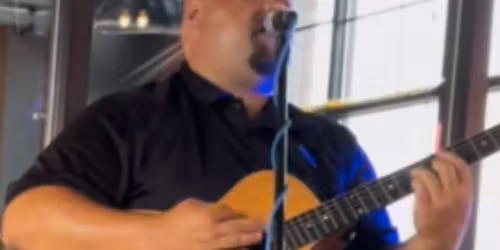 LIVE MUSIC with Gabe Kite at Turn 5