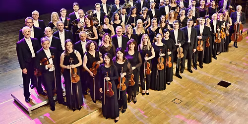 NOVORO\u010cN\u00cd KONCERT