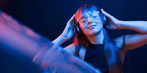 DJ ILONA MARAS