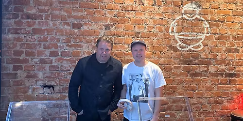 Fatcuz vinyl med Ajje och Wärle