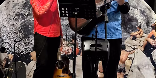 Ron Robb performs at Birdy's Beatery\u2122