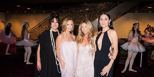 Melanie Couture at Club Soda