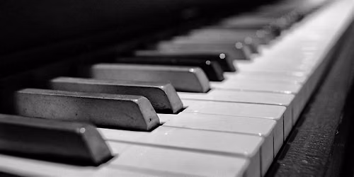 Dueling Pianos at Haley Mansion Ft. Felix & Fingers