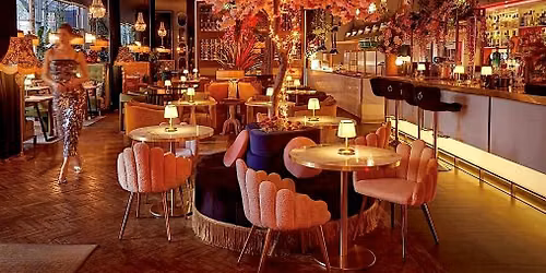 A VIBRANT STYLISH SUNDAY AFTERNOON SOCIAL! Good vibes & conversations!