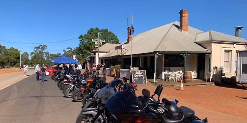 HOGWEST Car & Bike Show