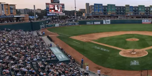 Quad Cities River Bandits at Lansing Lugnuts at Jackson Field