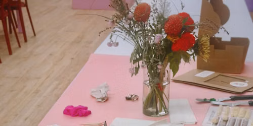 Vintage Cake Decorating Class