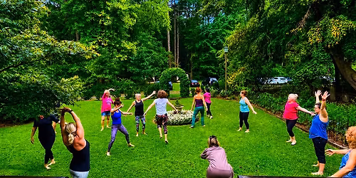 Free Flow Dance with Elizabeth Mills 