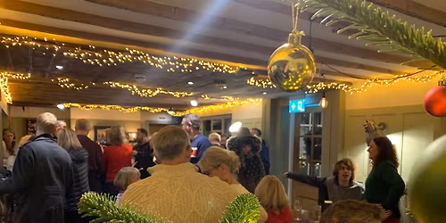 Carols night @therowbarge