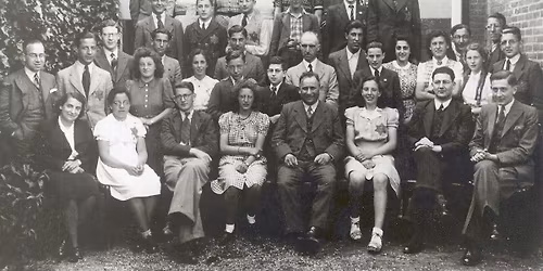 Stadswandeling langs Stolpersteine tijden Open Joodse Huizen