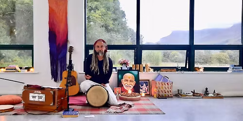 DAY RETREAT : Music, Movement & Mantra