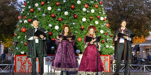 Lights Up! Holiday Kick Off