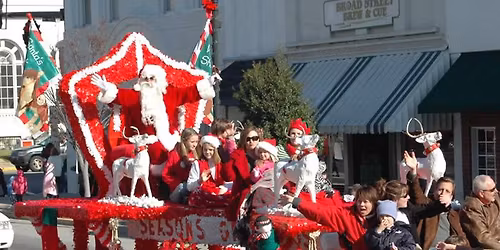 Broadmoor's Annual Christmas Parade