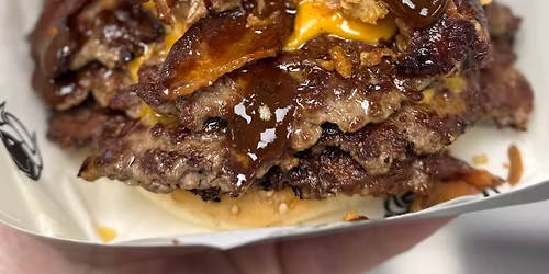 \ud83c\udf54BURGER & FRIED CHICKEN NIGHT\ud83c\udf57\ud83c\udf5f