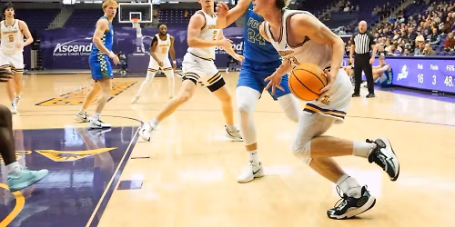Parking Western Carolina Catamounts at Lipscomb Bisons Mens Basketball