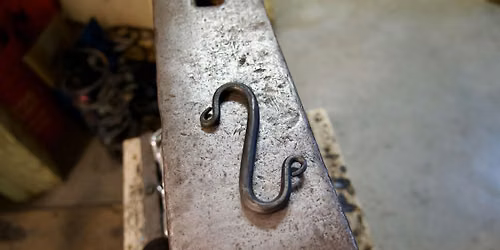 Blacksmithing 101: S Hooks
