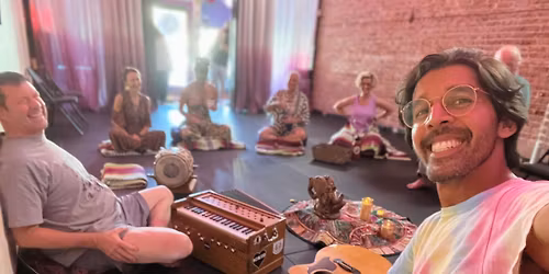 Community Kirtan \ud83e\ude98\ud83c\udfb6\ud83d\udc9c