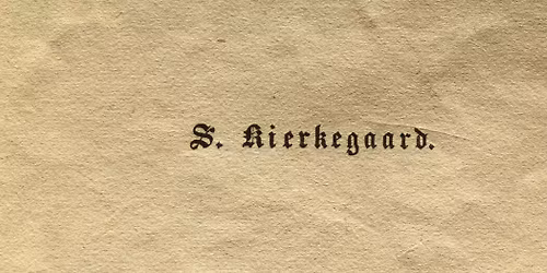 \u00bbGud er som en Digter!\u00ab I verdensteatret med Kierkegaard og Sl\u00f8k