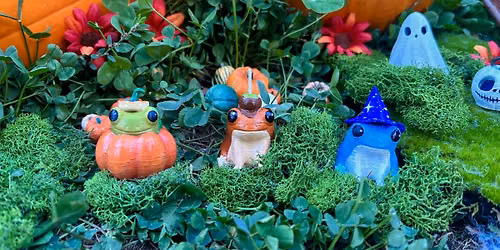 Paint Your Own Spooky Frog