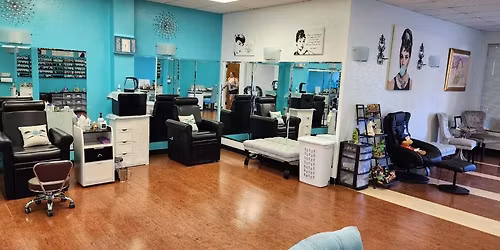 Christmas Boutique SIP and SEE