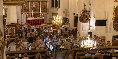 Gratis koncert ved Flyverhjemmev\u00e6rnets Musikkorps